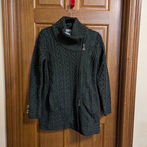 Beautiful Aran Crafts Ireland 100% Merino Wool